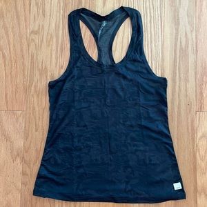 New Vuori Lux Performance Tank Black Camo Small